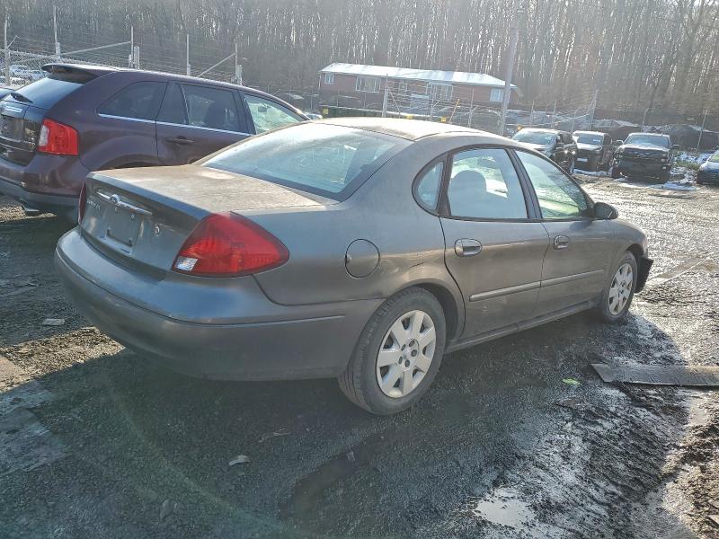 Photo 3 from auction – 2003 FORD TAURUS LX with VIN 1FAFP52273G160783