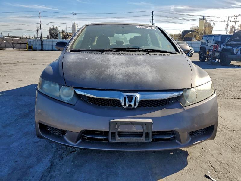 Photo 5 from auction – 2011 HONDA CIVIC LX with VIN 2HGFA1F59BH522240