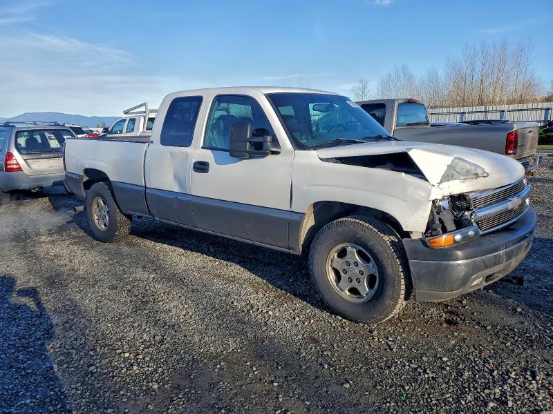 Photo 4 from auction – 2000 CHEVROLET SILVERADO with VIN 2GCEK19T5Y1105328