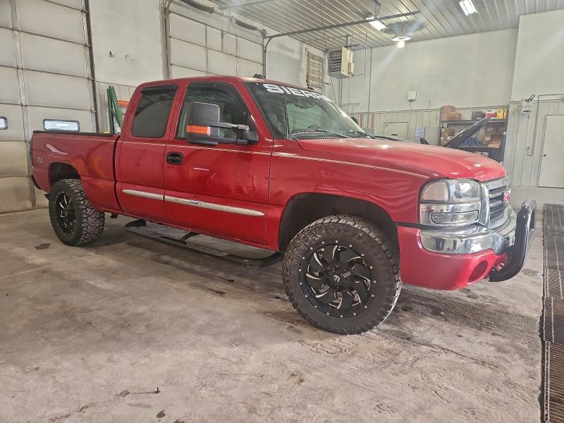 Photo 4 from auction – 2004 GMC NEW SIERRA with VIN 2GTEK19T441380134