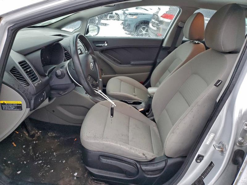 Photo 7 from auction – 2015 KIA FORTE LX with VIN KNAFX4A66F5416045