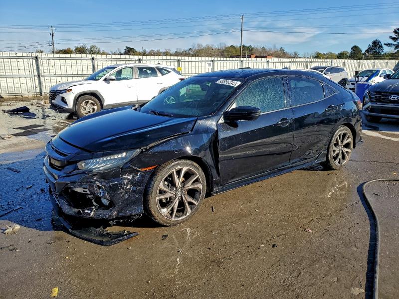 HONDA CIVIC 2018 with VIN SHHFK7H95JU216475 - Photo from auction