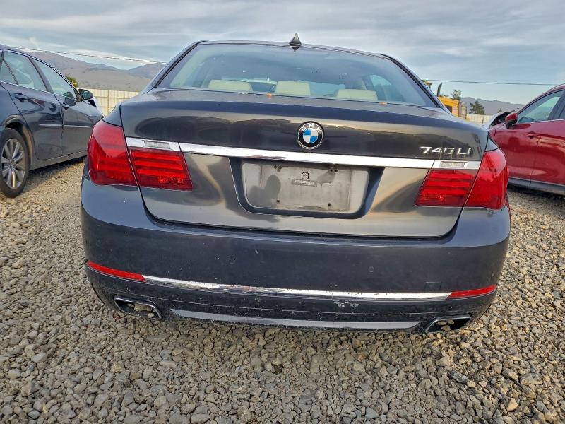 Photo 6 from auction – 2013 BMW 740 LI with VIN WBAYE4C56DDW22553