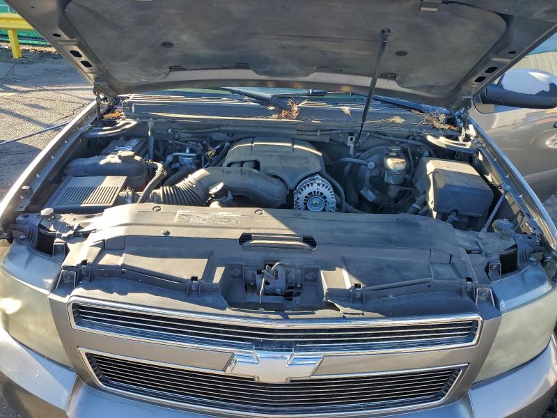 Photo 12 from auction – 2007 CHEVROLET TAHOE K150 with VIN 1GNFK13077J129564