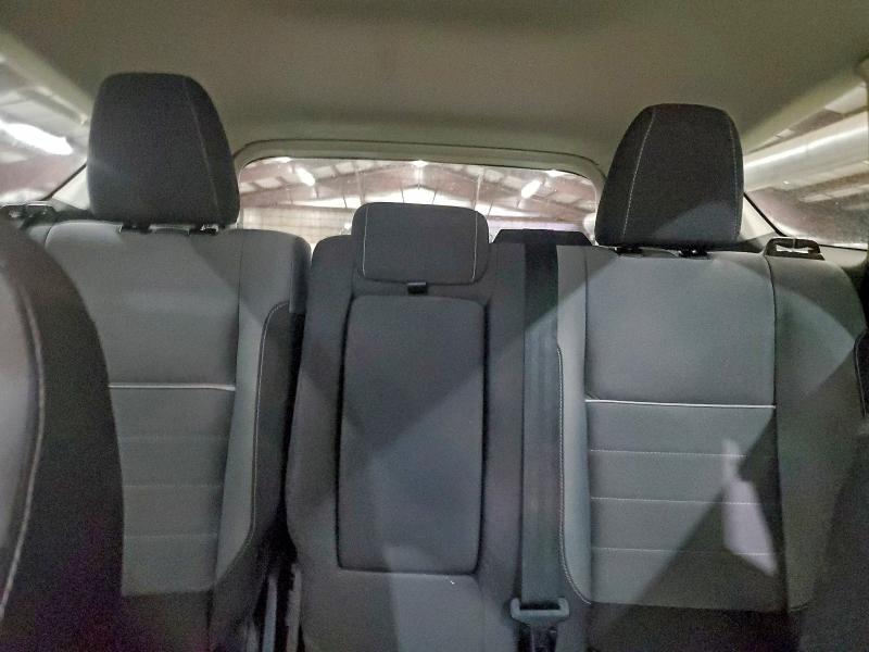 Photo 10 from auction – 2015 FORD ESCAPE with VIN 1FMCU9G94FUA18458