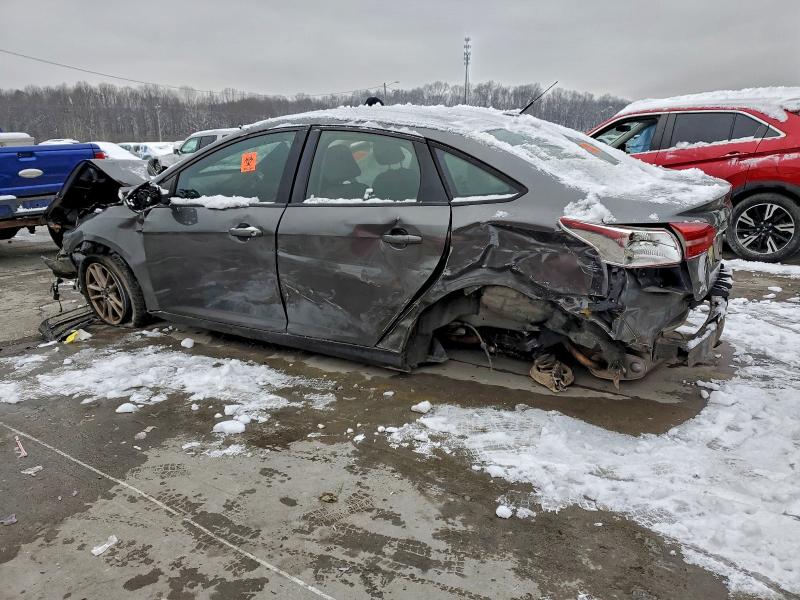 Photo 2 from auction – 2015 FORD FOCUS SE with VIN 1FADP3F27FL373931