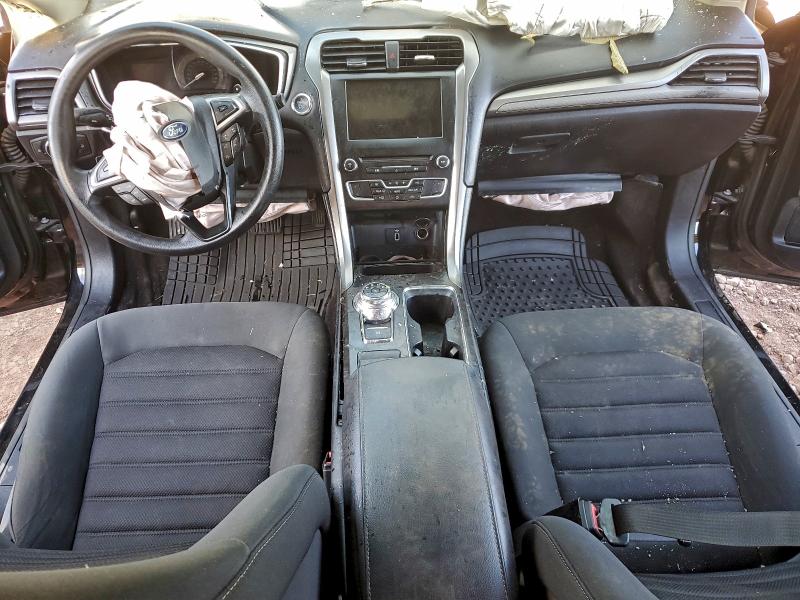 Photo 8 from auction – 2017 FORD FUSION with VIN 3FA6P0HD4HR313390