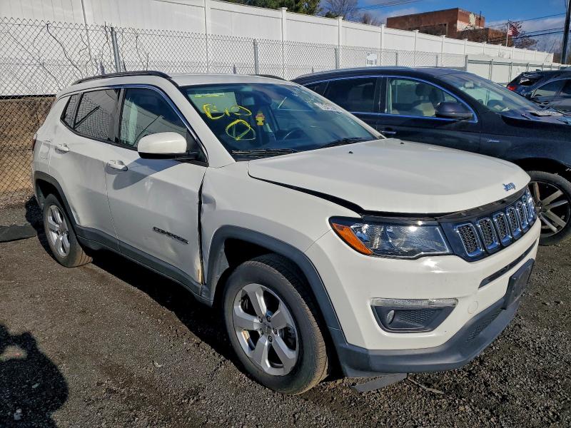 Фото 4 с аукциона – 2019 JEEP COMPASS LA с VIN 3C4NJDBB9KT690295