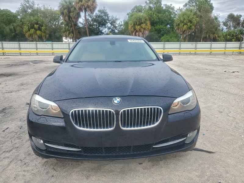 Photo 5 from auction – 2011 BMW 528 I with VIN WBAFR1C51BC743374