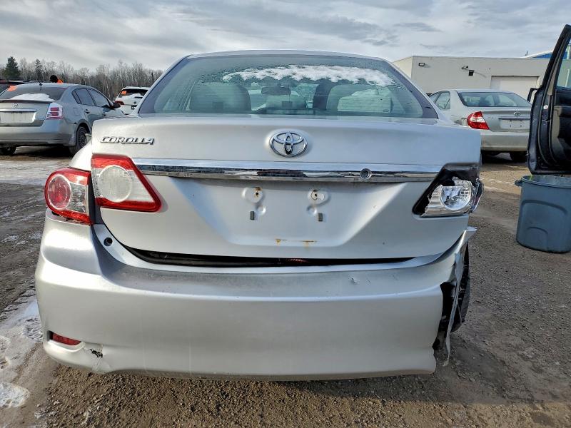 Photo 6 from auction – 2013 TOYOTA COROLLA with VIN 2T1BU4EE6DC936872
