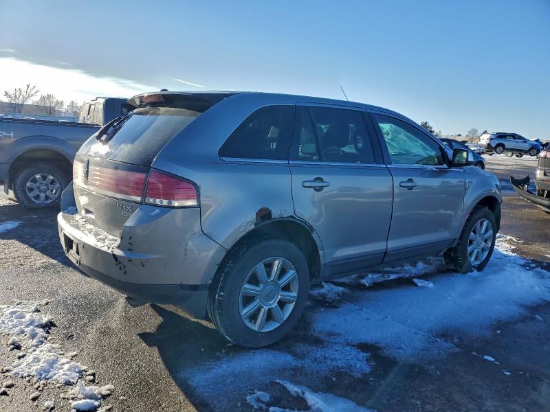 Photo 3 from auction – 2008 LINCOLN MKX with VIN 2LMDU88C18BJ38949