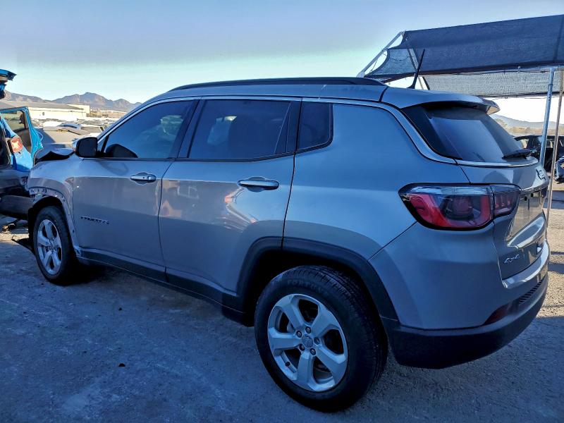 Photo 2 from auction – 2017 JEEP COMPASS LA with VIN 3C4NJDBB8HT680172