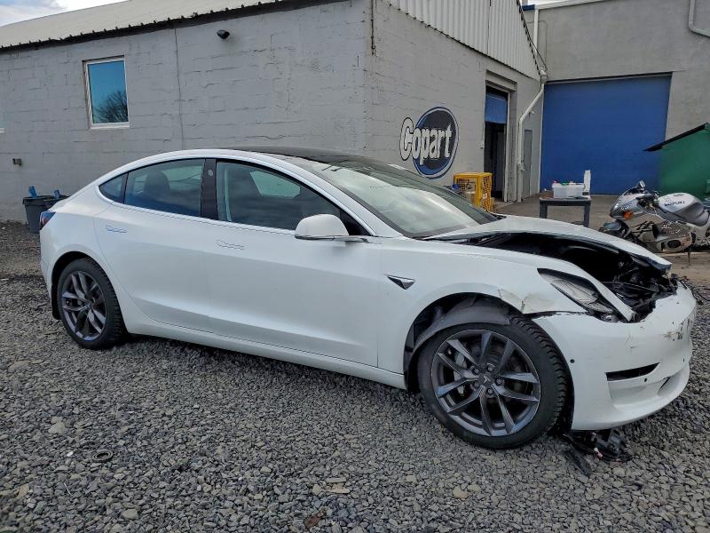 Photo 4 from auction – 2019 TESLA MODEL 3 with VIN 5YJ3E1EB7KF211540