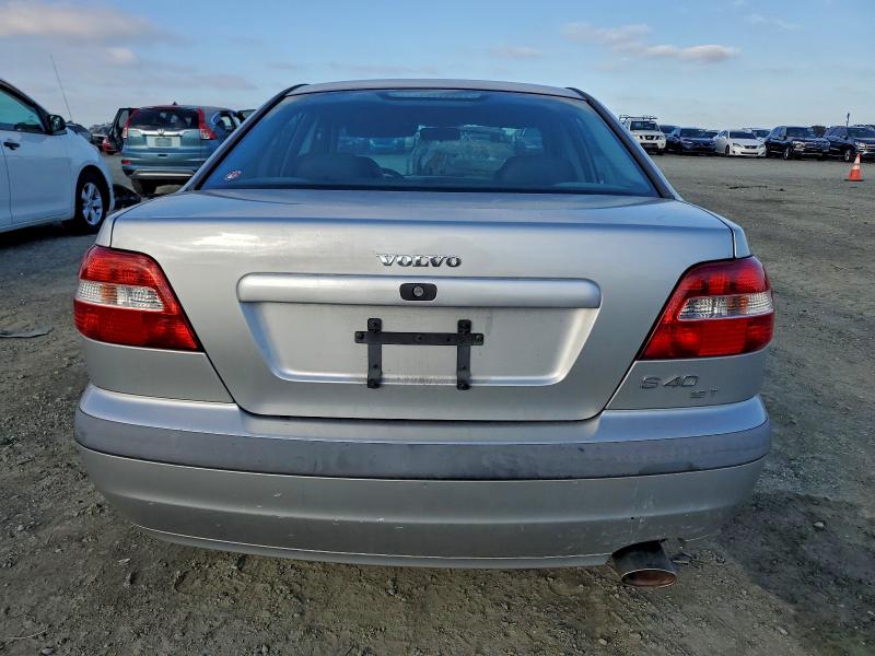 Photo 6 from auction – 2001 VOLVO S40 1.9T with VIN YV1VS295X1F757829