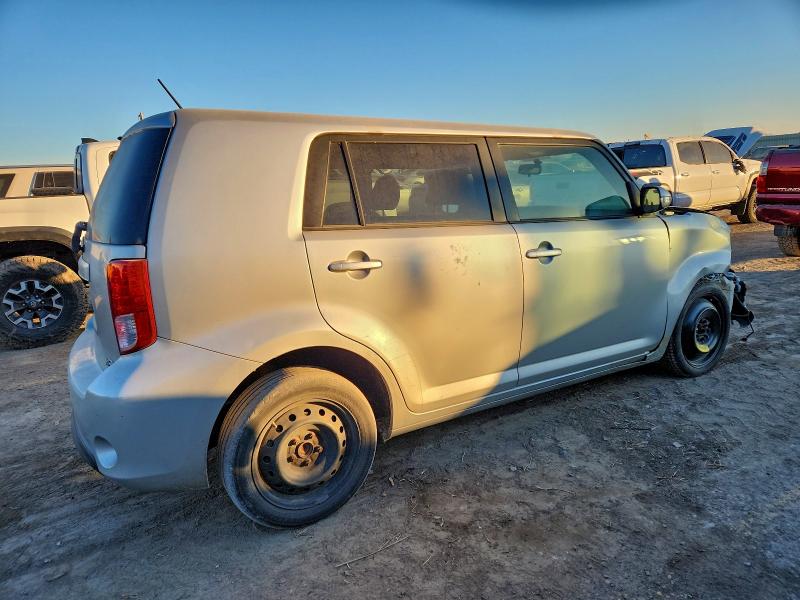 Photo 3 from auction – 2015 TOYOTA SCION XB with VIN JTLZE4FE3FJ072319
