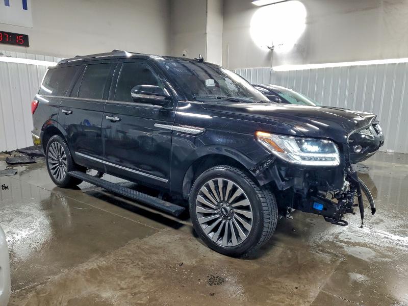 Photo 4 from auction – 2019 LINCOLN NAVIGATOR with VIN 5LMJJ2LTXKEL09380
