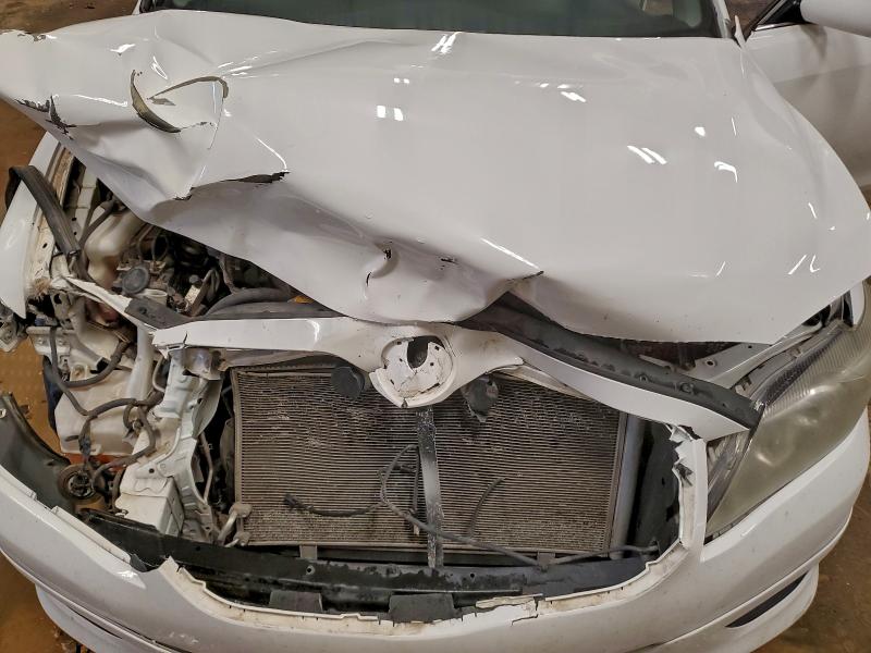 Photo 11 from auction – 2011 TOYOTA CAMRY with VIN 4T1BF3EK8BU706174
