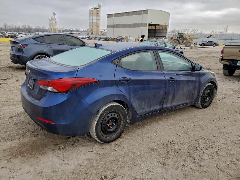 Photo 3 from auction – 2016 HYUNDAI ELANTRA SE with VIN 5NPDH4AE1GH687093