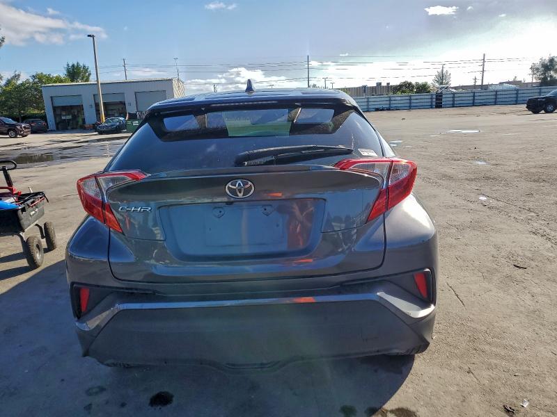 Photo 6 from auction – 2019 TOYOTA C-HR XLE with VIN NMTKHMBX9KR082196