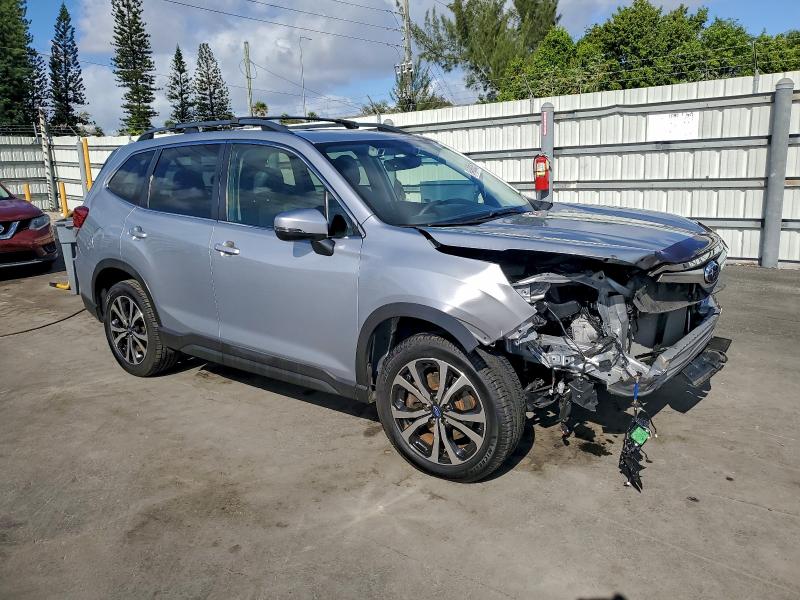Photo 4 from auction – 2020 SUBARU FORESTER L with VIN JF2SKAUC1LH416577