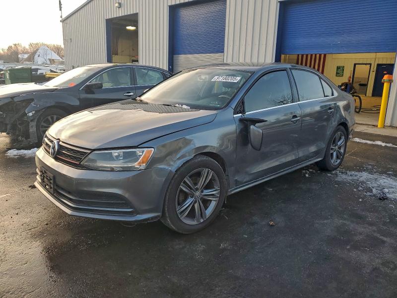 Photo 1 from auction – 2015 VOLKSWAGEN JETTA BASE with VIN 3VW1K7AJ1FM280867