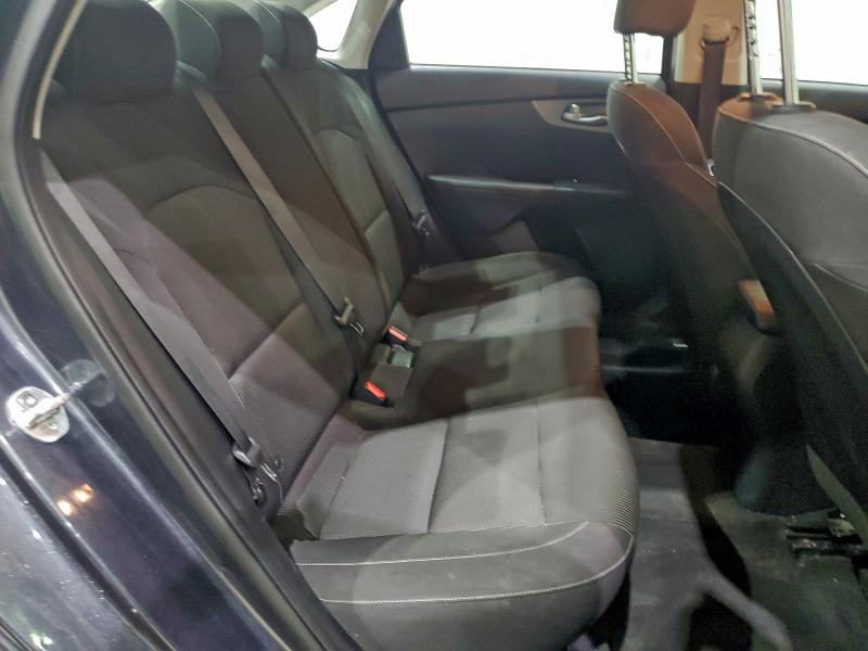 Photo 10 from auction – 2019 KIA FORTE FE with VIN 3KPF24AD1KE114760