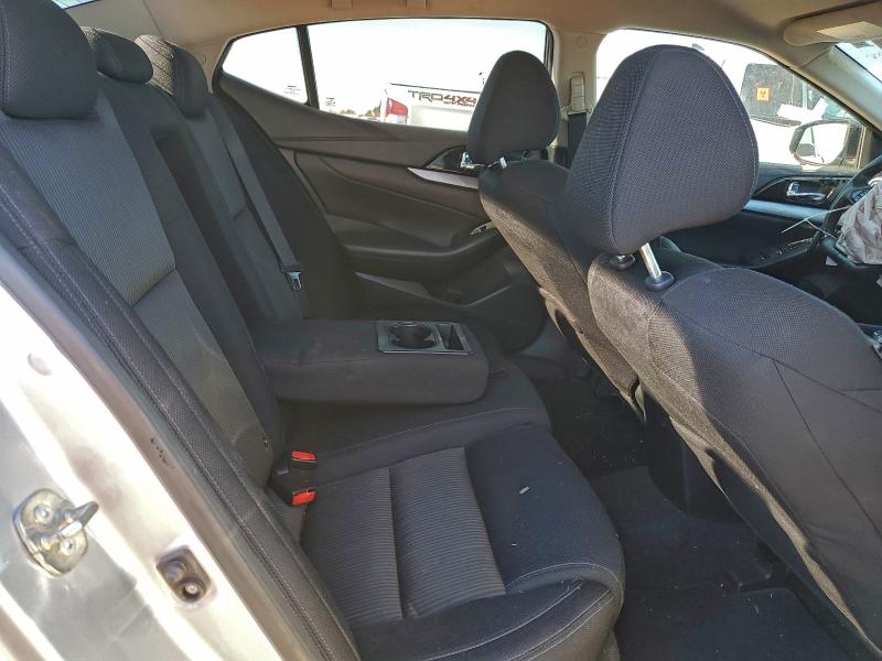 Photo 10 from auction – 2016 NISSAN MAXIMA with VIN 1N4AA6AP0GC397952