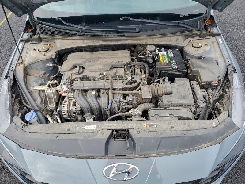Photo 11 from auction – 2022 HYUNDAI ELANTRA SE with VIN KMHLS4AG7NU323211