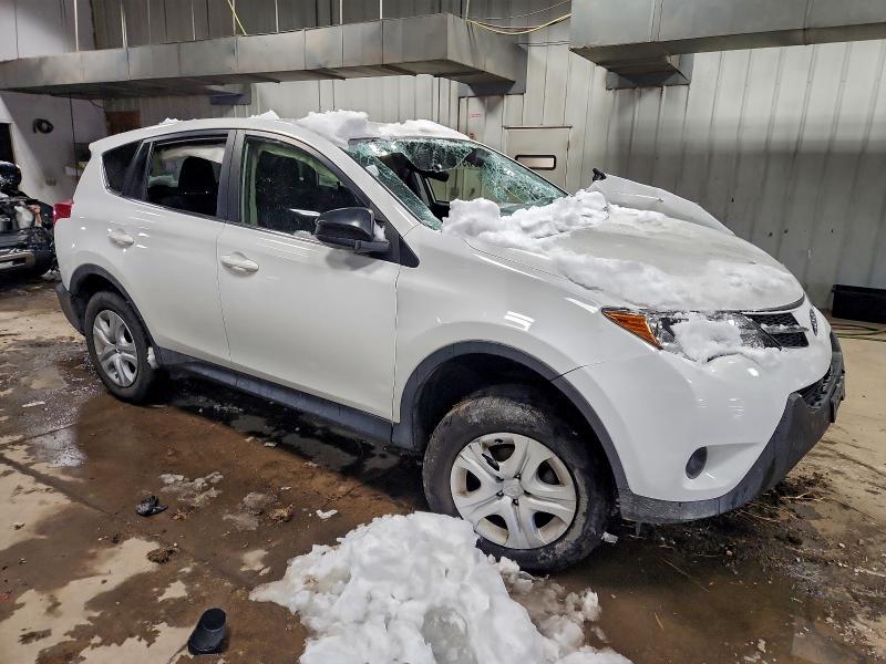 Photo 4 from auction – 2015 TOYOTA RAV4 LE with VIN JTMBFREV2FD131609