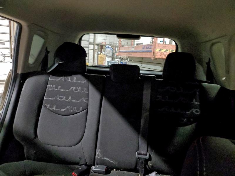 Zdjęcie 10 z aukcji – 2013 KIA SOUL + z VIN KNDJT2A65D7552441