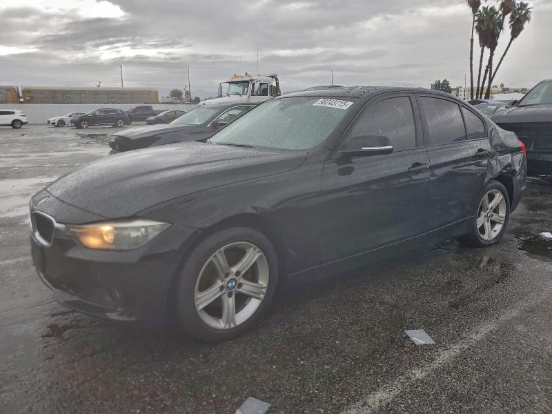BMW 328 I SULE 2013 with VIN WBA3C1C58DF438685 - Photo from auction