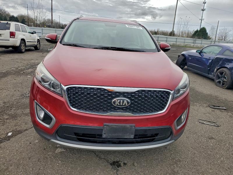 Photo 5 from auction – 2016 KIA SORENTO EX with VIN 5XYPHDA52GG110156