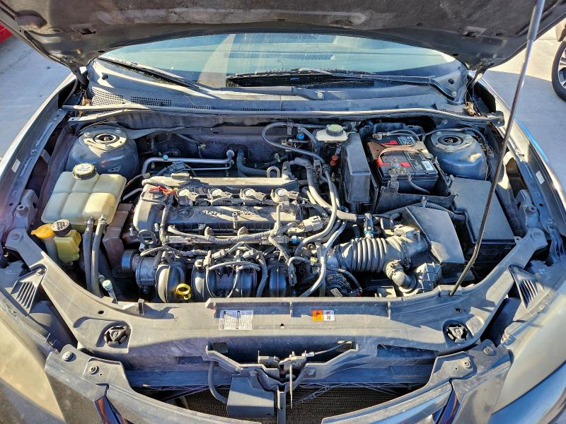 Photo 11 from auction – 2004 MAZDA 3 S with VIN JM1BK123641121602