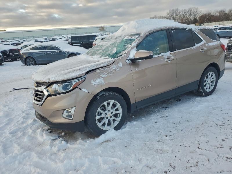 CHEVROLET EQUINOX LT 2019 with VIN 2GNAXUEV2K6112070 - Photo from auction