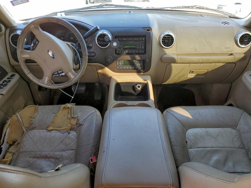 Photo 8 from auction – 2004 FORD EXPEDITION with VIN 1FMPU17L54LB89737