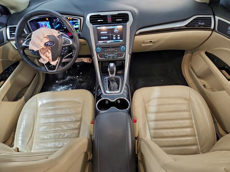 Photo 8 from auction – 2016 FORD FUSION SE with VIN 3FA6P0PU9GR165799