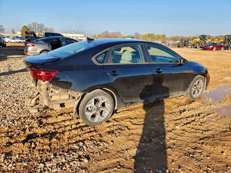 Photo 3 from auction – 2021 KIA FORTE FE with VIN 3KPF24AD3ME341001