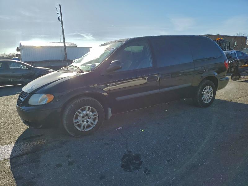 DODGE GRAND CARA 2007 with VIN 1D4GP24R27B181702 - Photo from auction