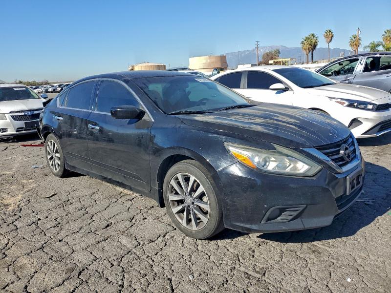 Photo 4 from auction – 2017 NISSAN ALTIMA 2.5 with VIN 1N4AL3AP1HC211362