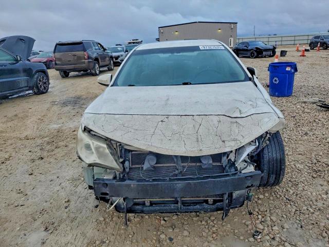 Photo 5 from auction – 2013 TOYOTA CAMRY with VIN 4T1BD1FK1DU067213