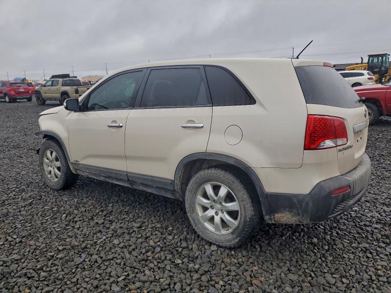 Photo 2 from auction – 2011 KIA SORENTO BA with VIN 5XYKTCA12BG005240
