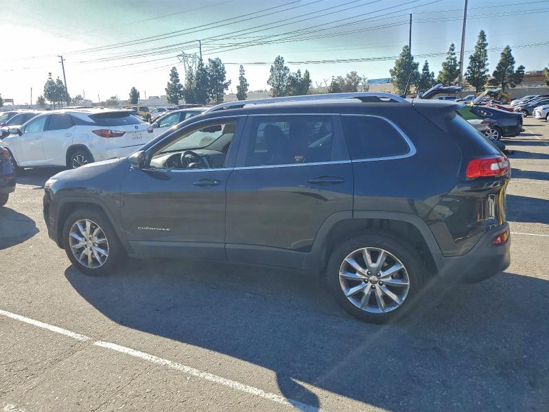 Photo 2 from auction – 2016 JEEP CHEROKEE L with VIN 1C4PJLDB4GW247828