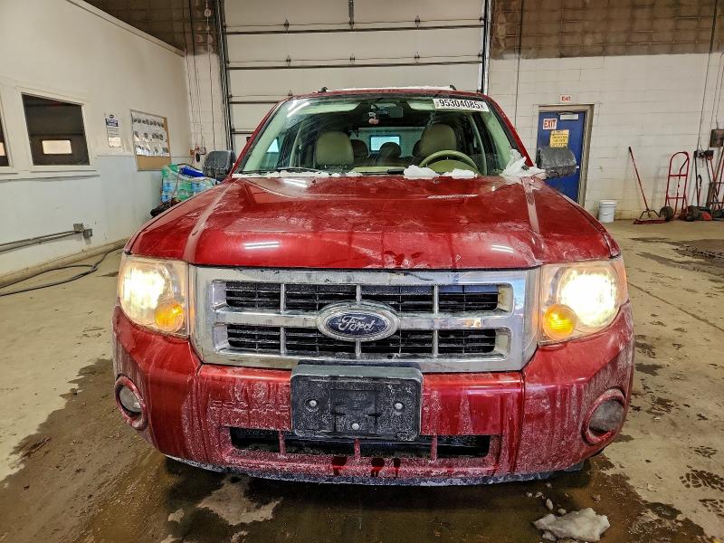Photo 5 from auction – 2008 FORD ESCAPE with VIN 1FMCU93138KC15572
