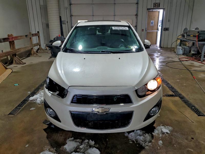 Photo 5 from auction – 2014 CHEVROLET SONIC LTZ with VIN 1G1JE6SB1E4134032