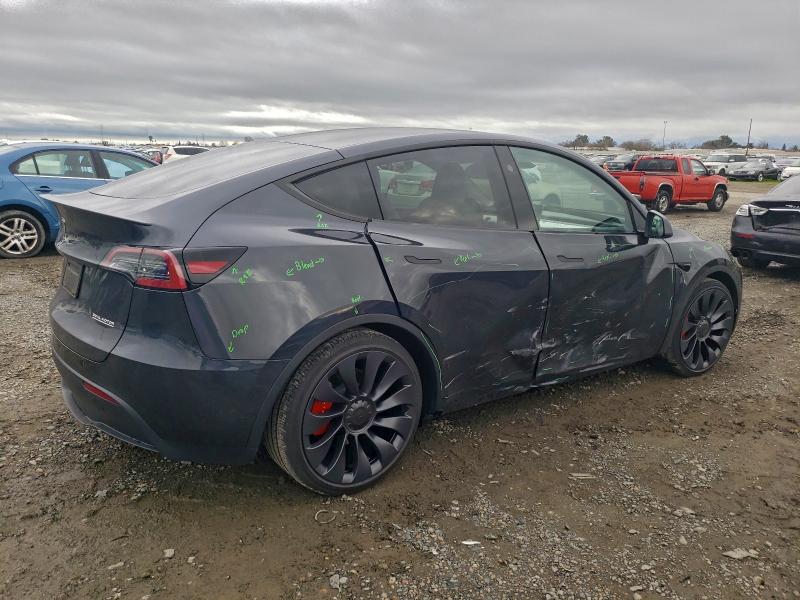 Photo 3 from auction – 2024 TESLA MODEL Y with VIN 7SAYGDEF1RF155872