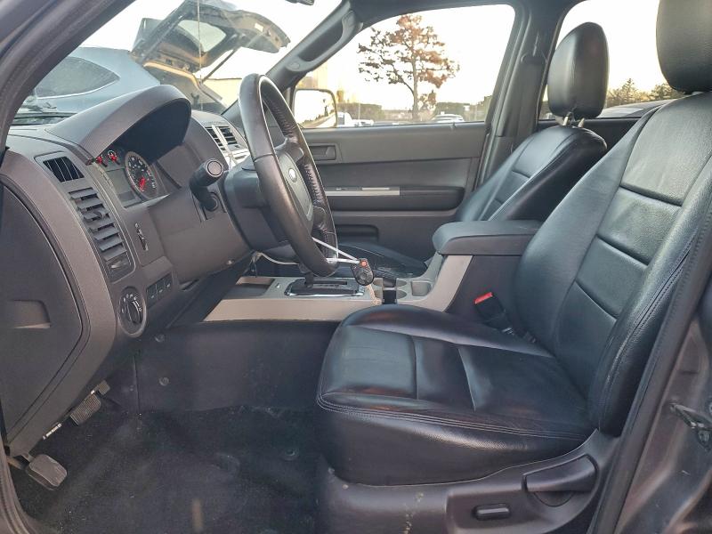 Photo 7 from auction – 2011 FORD ESCAPE XLT with VIN 1FMCU0D74BKA68670