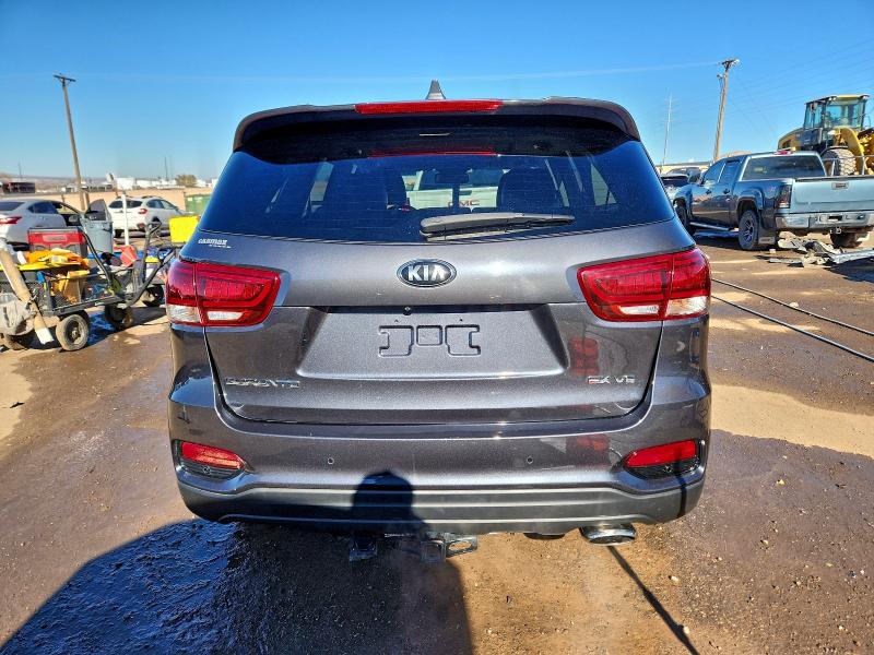 Photo 6 from auction – 2019 KIA SORENTO EX with VIN 5XYPHDA56KG477425