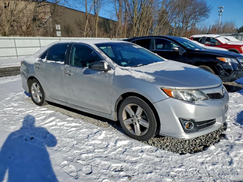 Photo 4 from auction – 2012 TOYOTA CAMRY BASE with VIN 4T1BF1FKXCU142306