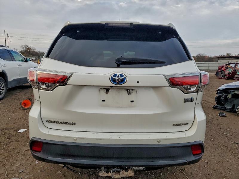 Photo 6 from auction – 2016 TOYOTA HIGHLANDER with VIN 5TDDCRFHXGS020385