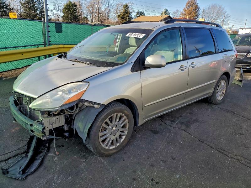 TOYOTA SIENNA XLE 2010 with VIN 5TDYK4CC0AS304342 - Photo from auction